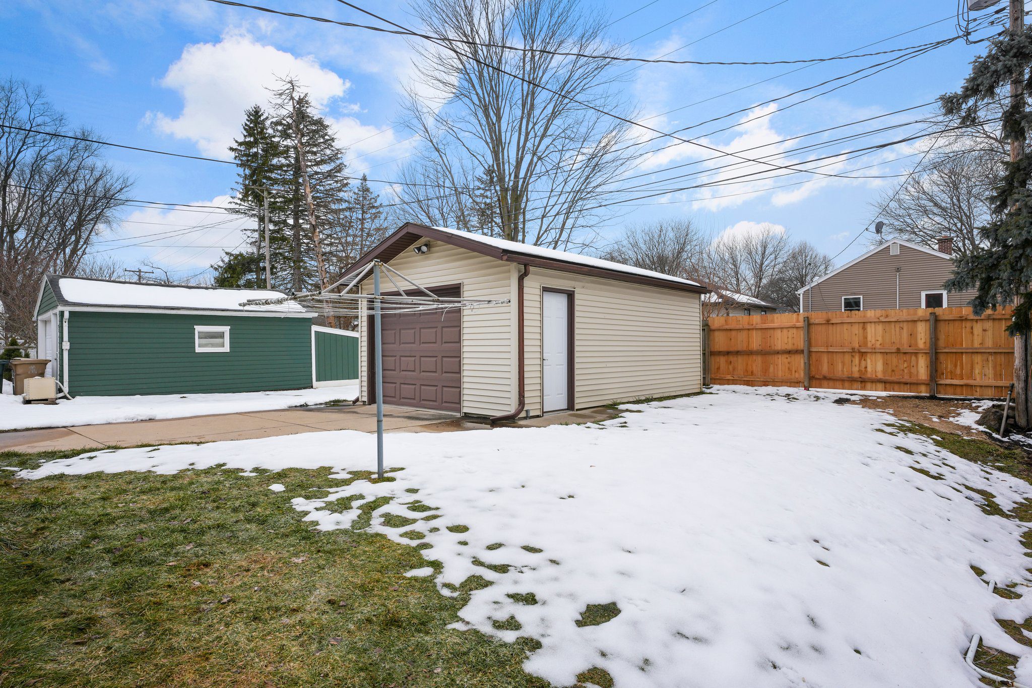 6-web-or-mls-536-pawling-st