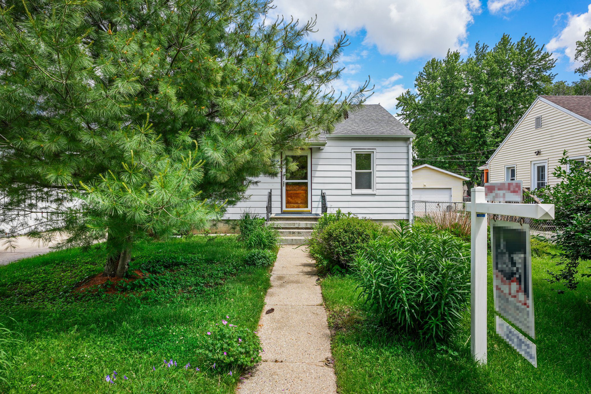 2-web-or-mls-3814-busse-st