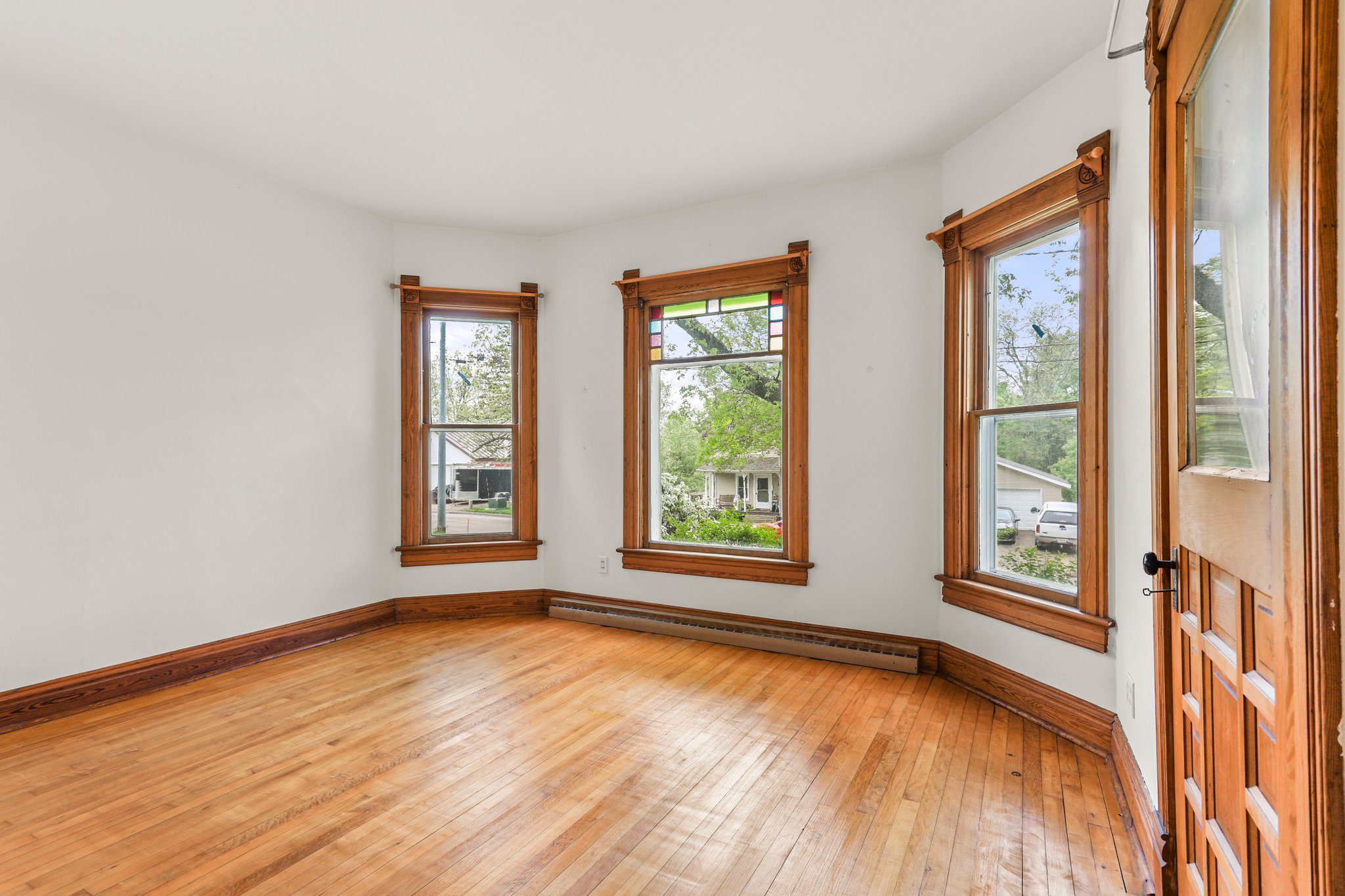 25-web-or-mls-615-madison-ave