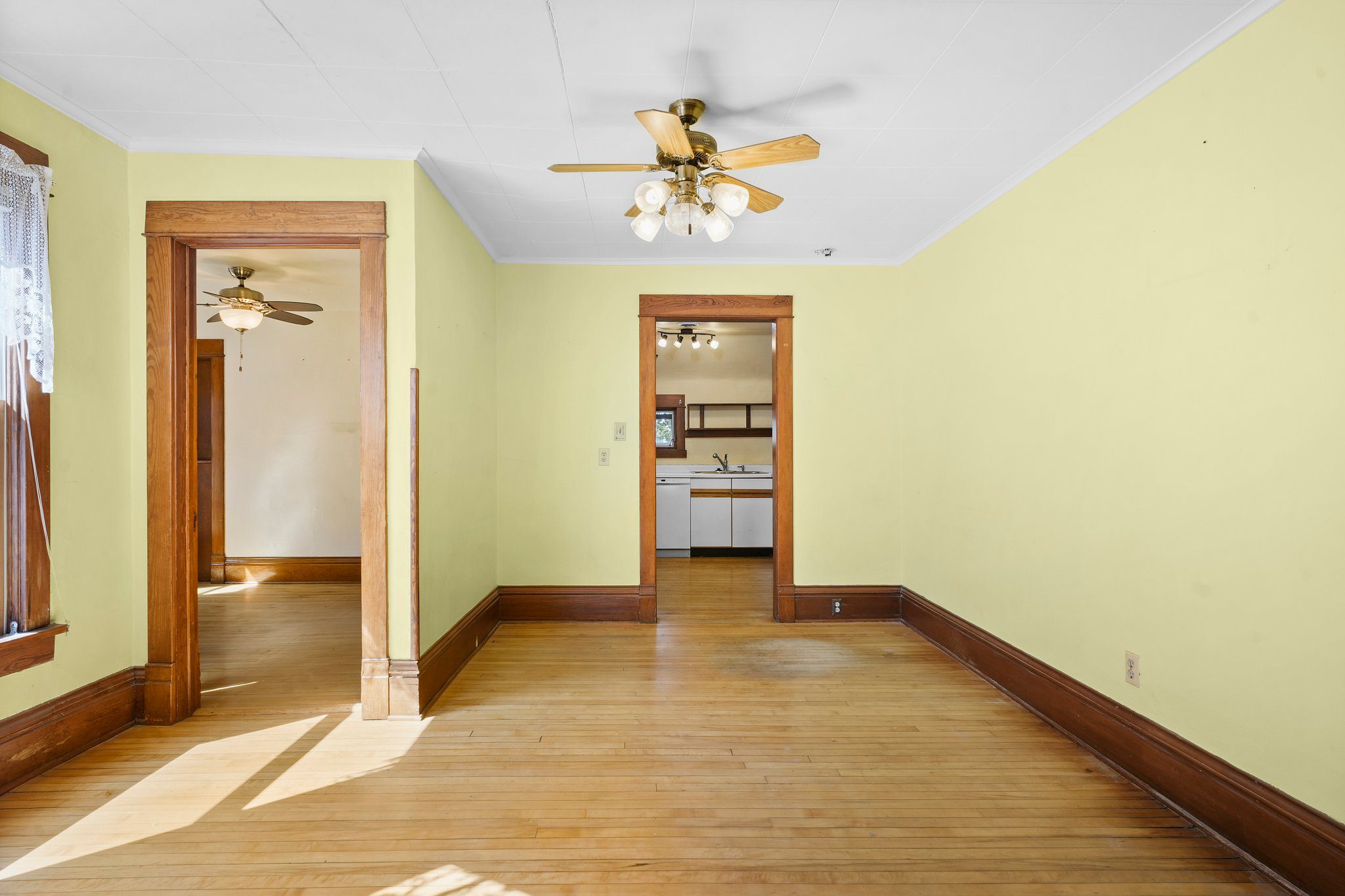 41-web-or-mls-210-ohio-ave