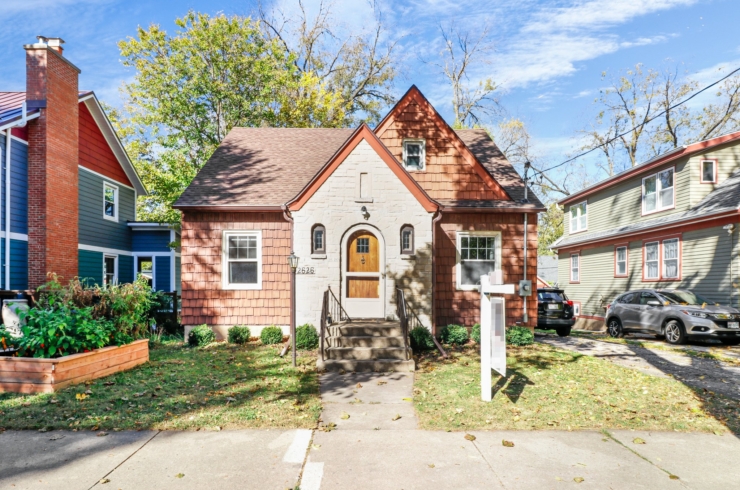 1-web-or-mls-2626-chamberlain-ave