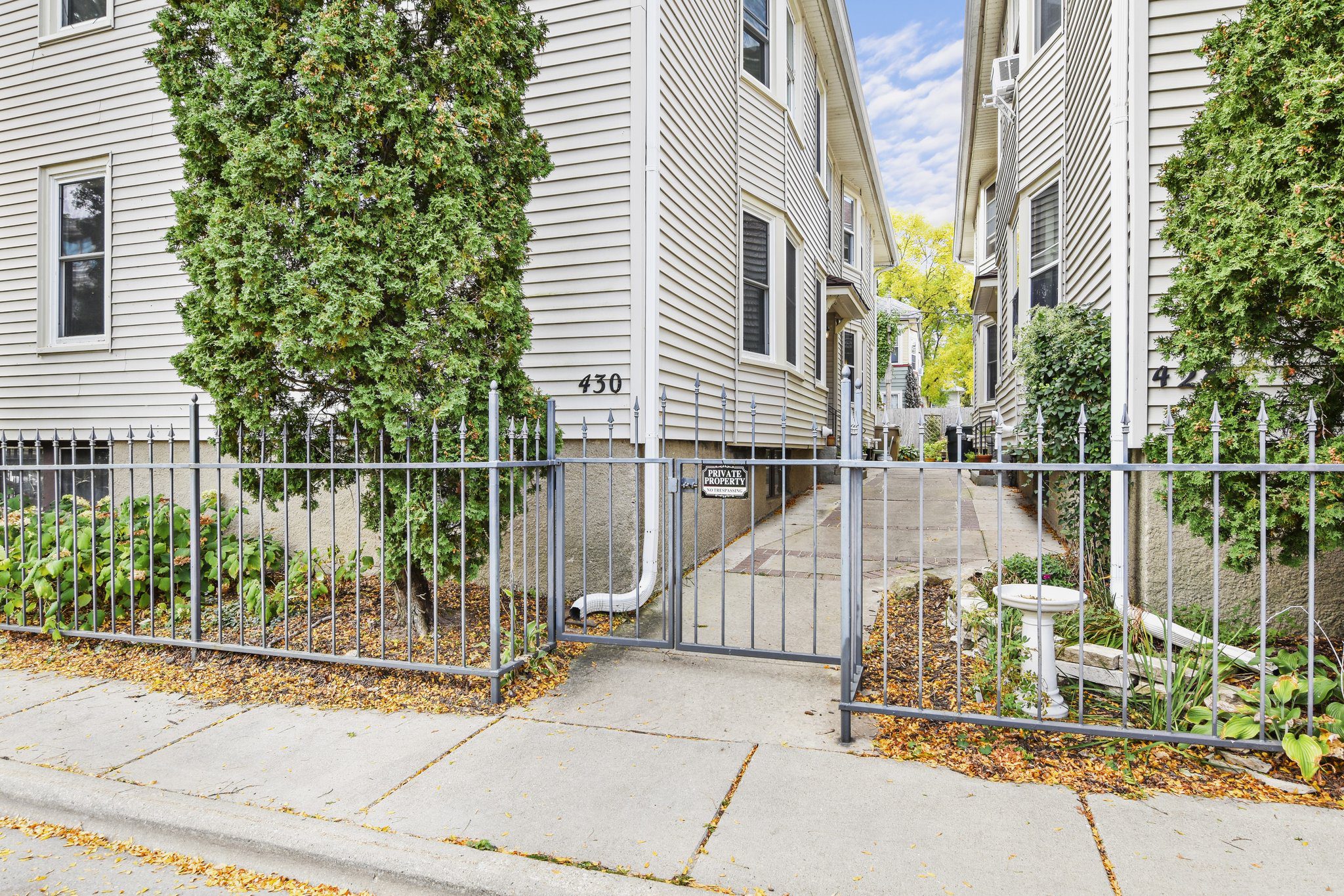 13-web-or-mls-430-cantwell-ct-unit-1