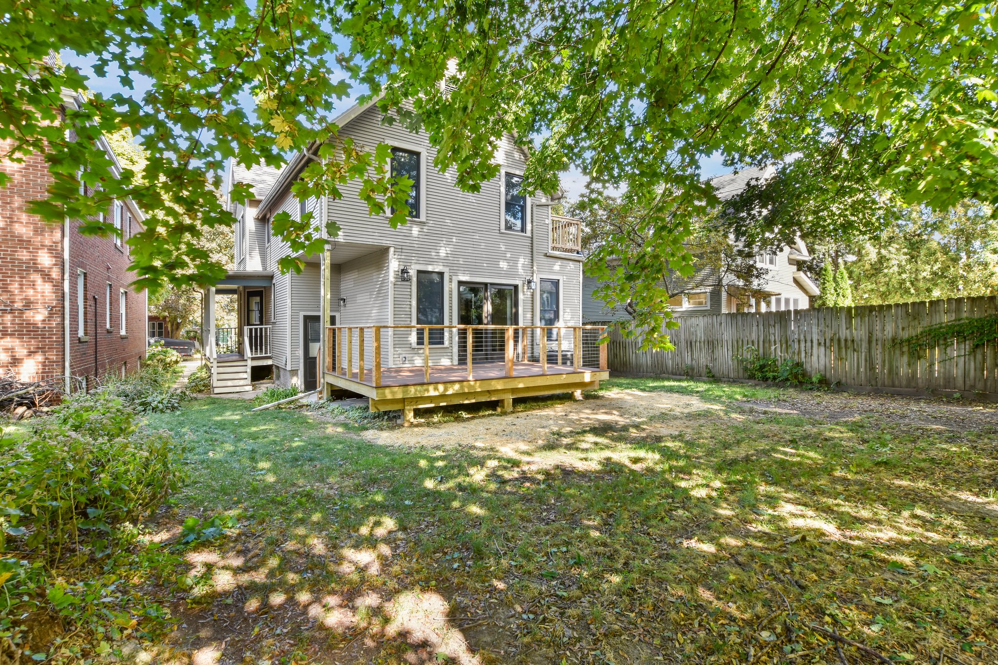 6-web-or-mls-2407-sommers-ave