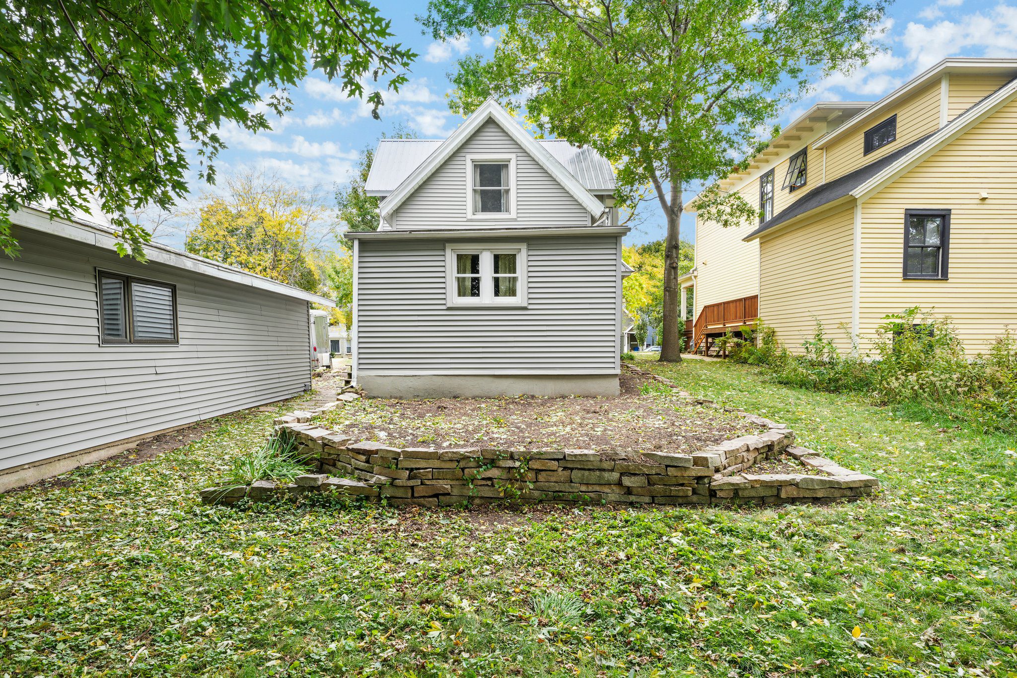 7-web-or-mls-1238-e-dayton-st