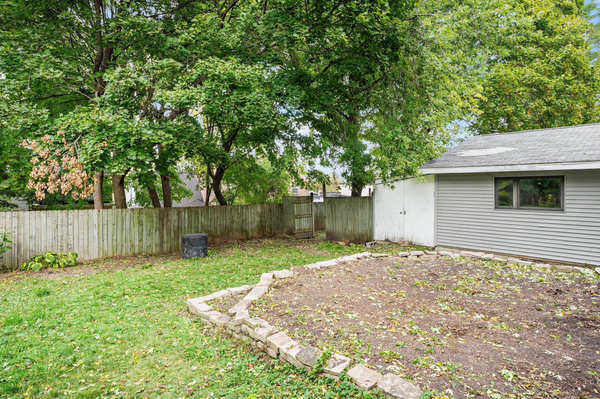 8-web-or-mls-1238-e-dayton-st